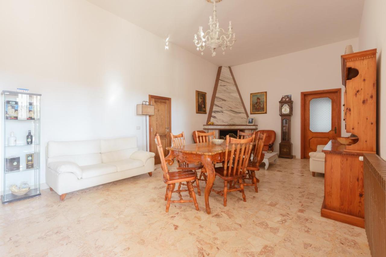 Casolare Lodedo Lejlighedshotel Ceglie Messapica Eksteriør billede