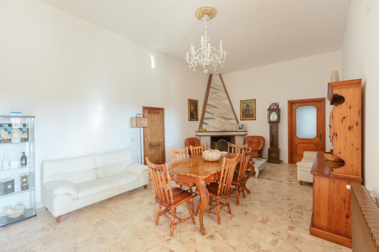 Casolare Lodedo Lejlighedshotel Ceglie Messapica Eksteriør billede